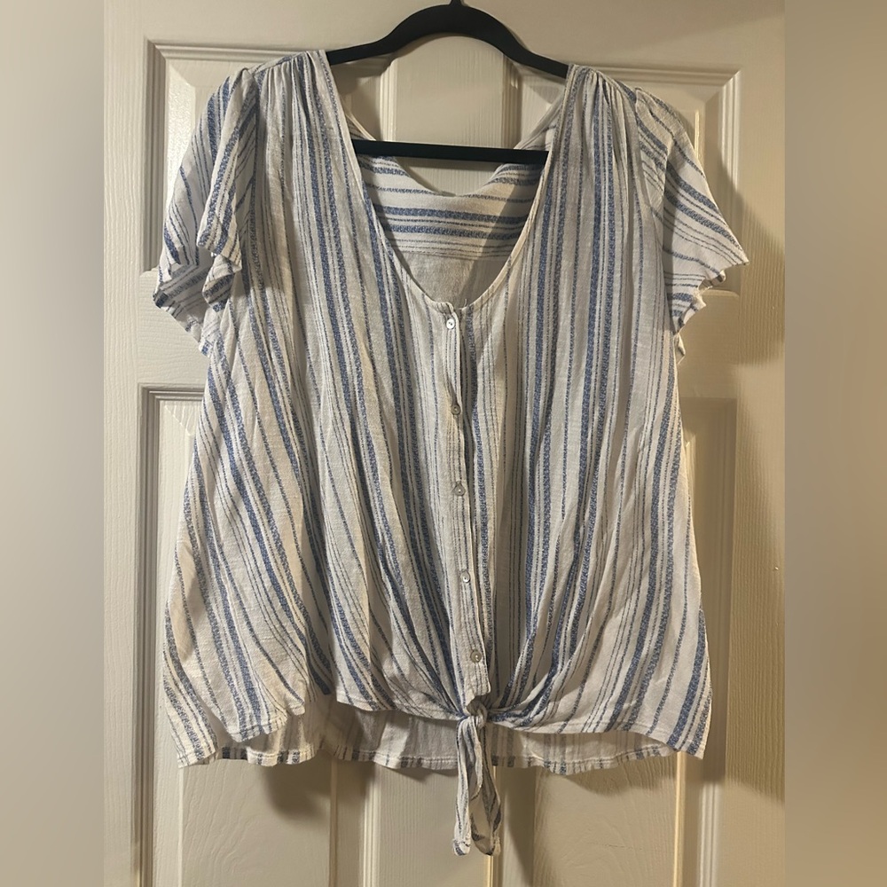 LUCKY BRAND Light Blue Stripped Women’s Blouse